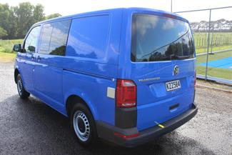 2017 Volkswagen T6 - Thumbnail