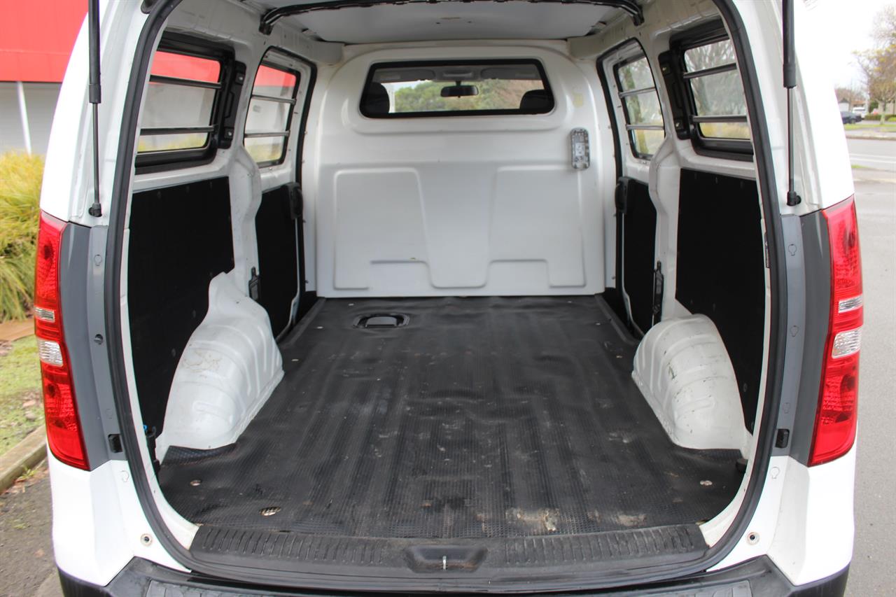 2016 Hyundai ILOAD