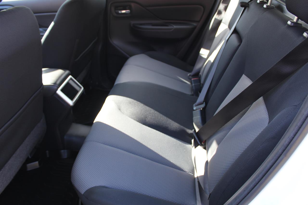 2020 Mitsubishi Triton