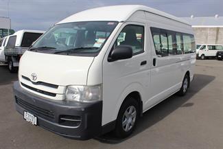 2009 Toyota Hiace - Thumbnail