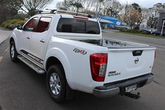 2015 Nissan Navara - Thumbnail