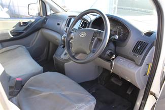 2019 Hyundai ILOAD - Thumbnail