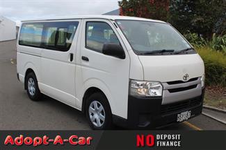 2014 Toyota Hiace - Thumbnail