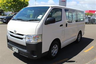2014 Toyota Hiace - Thumbnail