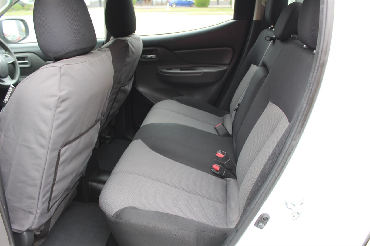 2017 Mitsubishi Triton