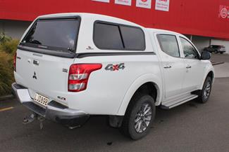 2018 Mitsubishi Triton - Thumbnail