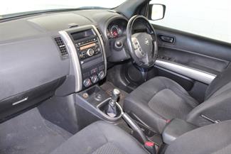 2011 Nissan X-Trail - Thumbnail