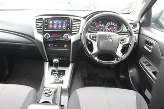2020 Mitsubishi Triton - Thumbnail