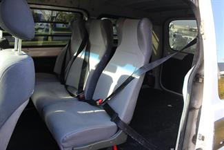2010 Hyundai ILOAD - Thumbnail