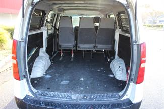 2010 Hyundai ILOAD - Thumbnail