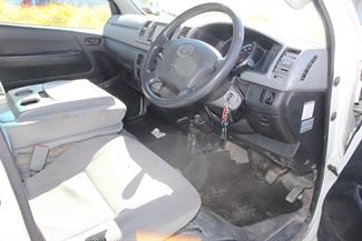 2006 Toyota Hiace - Thumbnail