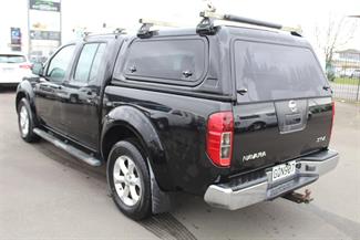 2012 Nissan Navara - Thumbnail