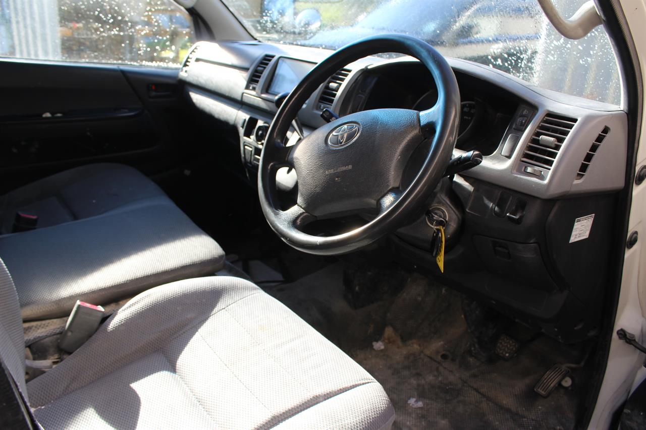 2011 Toyota Hiace