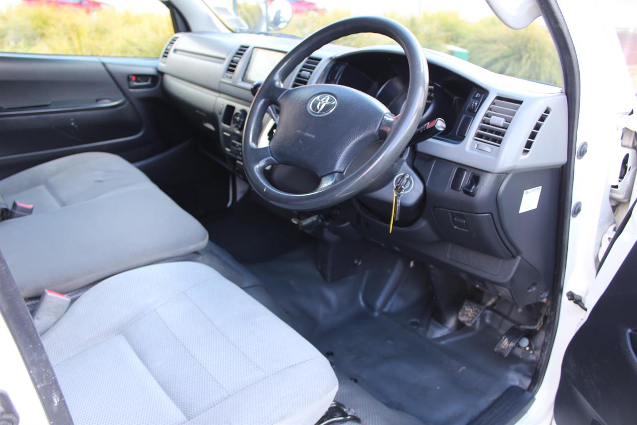 2011 Toyota Hiace