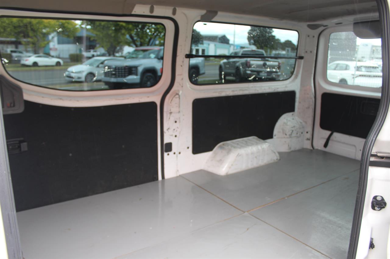 2016 Nissan Caravan