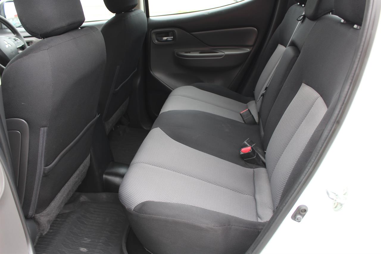 2017 Mitsubishi Triton