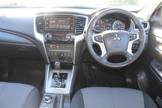 2019 Mitsubishi Triton - Thumbnail