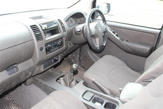 2007 Nissan Navara - Thumbnail
