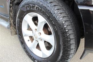 2007 Nissan Navara - Thumbnail