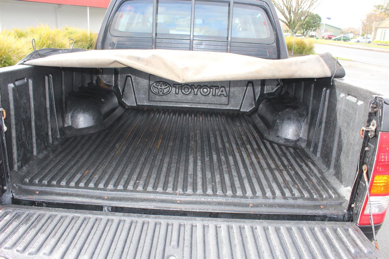 2006 Toyota Hilux