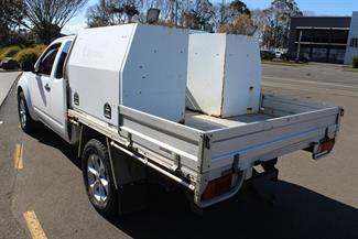 2012 Nissan Navara - Thumbnail