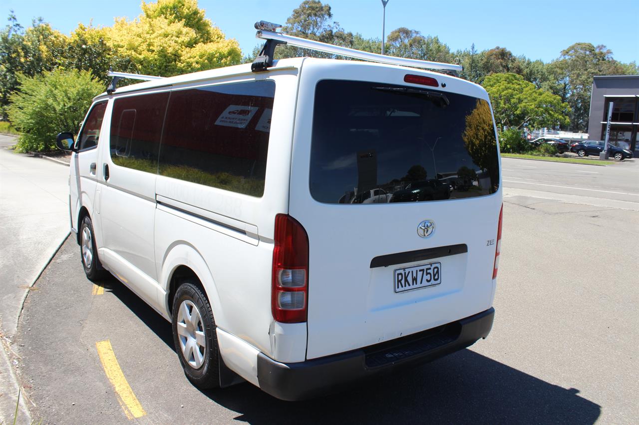 2017 Toyota Hiace