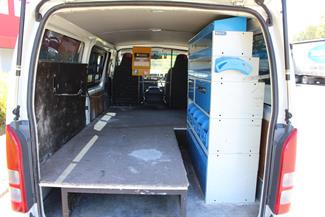 2017 Toyota Hiace - Thumbnail