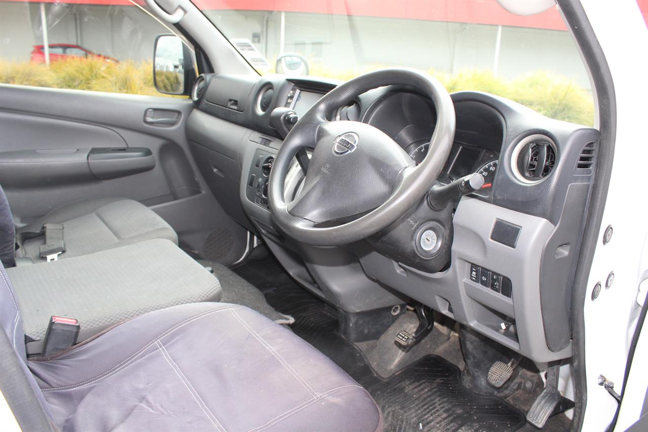 2014 Nissan NV350