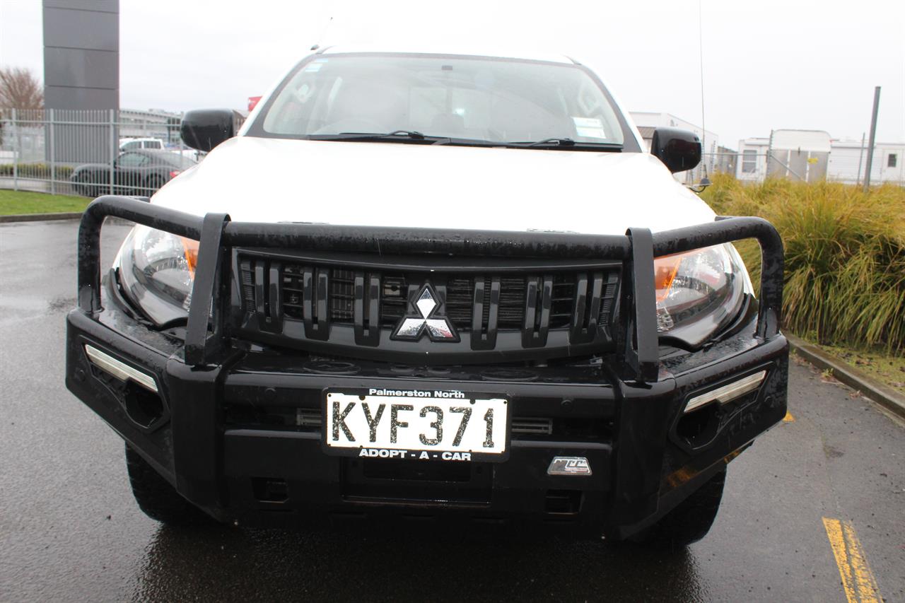 2017 Mitsubishi Triton