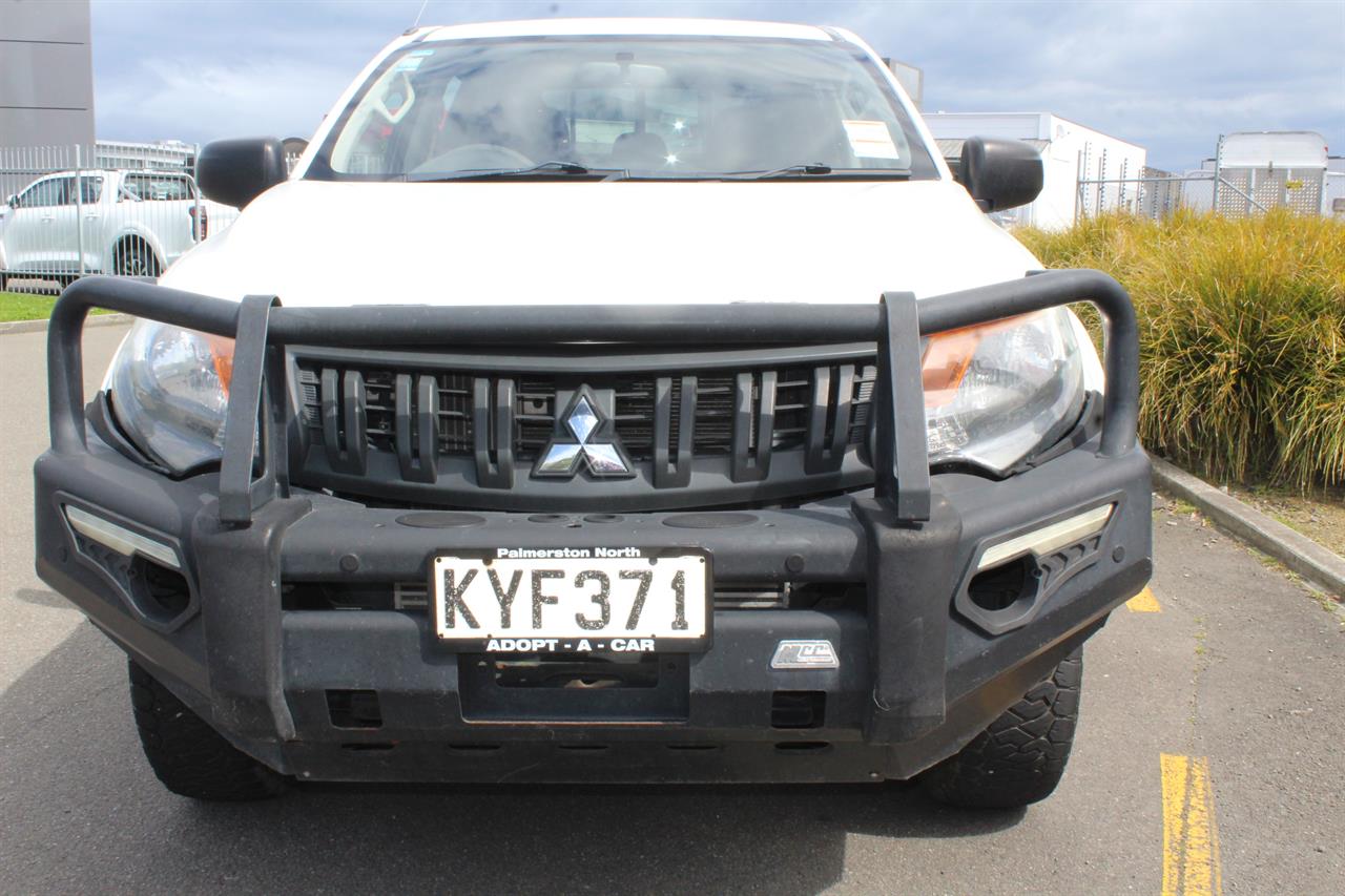 2017 Mitsubishi Triton