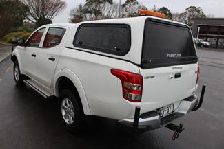 2017 Mitsubishi Triton - Thumbnail