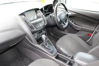 2016 Ford Focus - Thumbnail