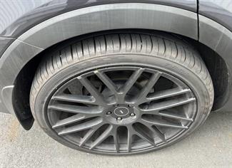 2019 Kia SORENTO - Thumbnail