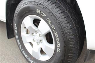 2011 Nissan Navara - Thumbnail