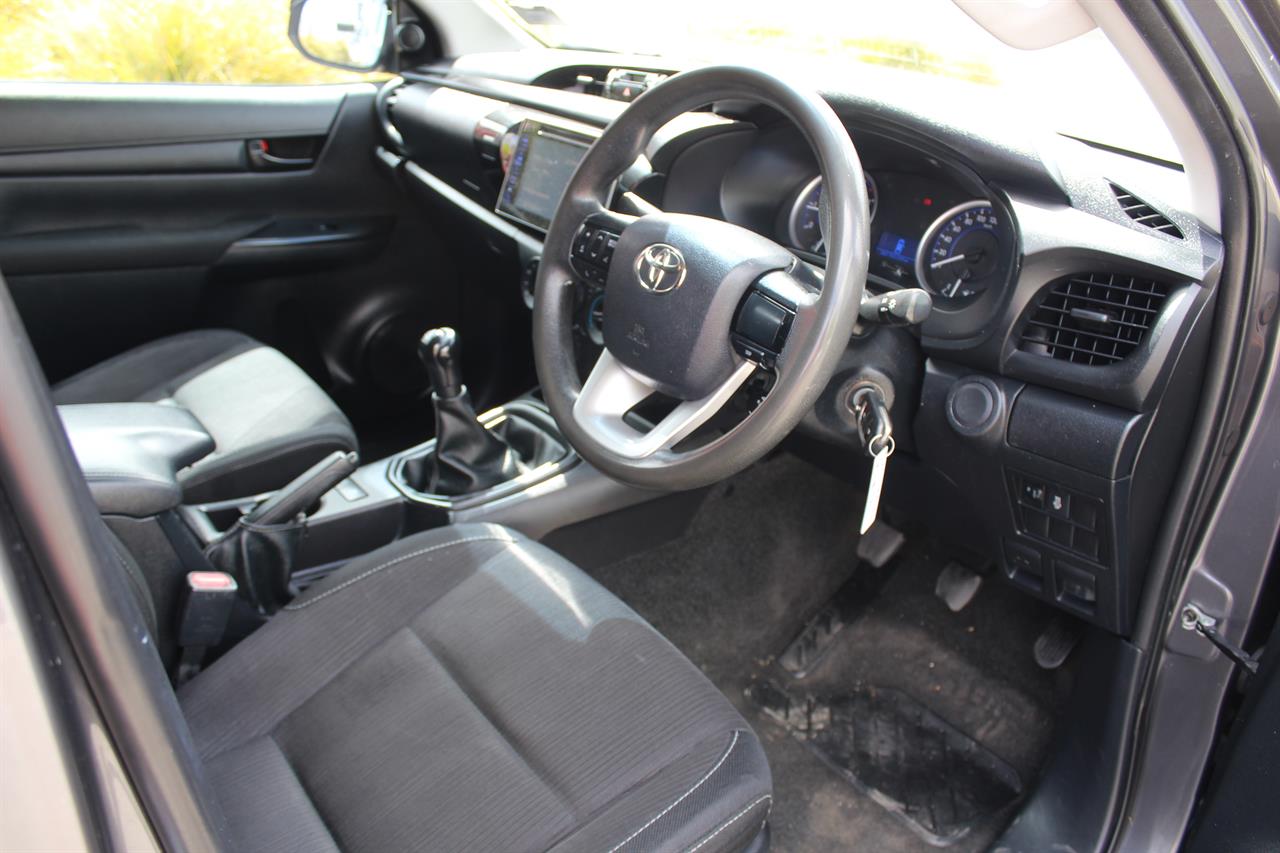2017 Toyota Hilux