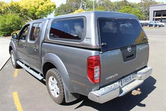 2010 Nissan Navara - Thumbnail