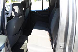 2010 Nissan Navara - Thumbnail