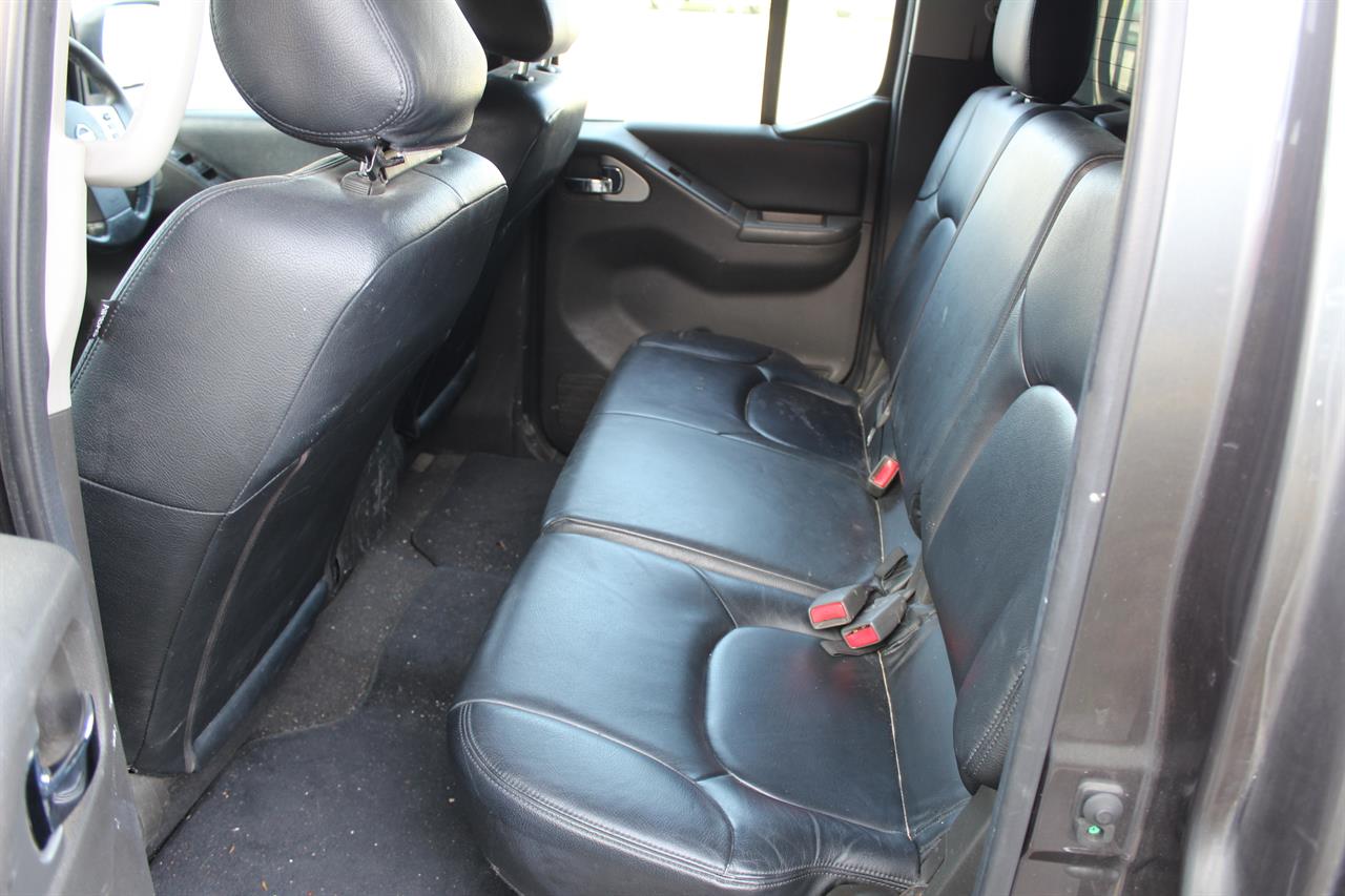 2013 Nissan Navara
