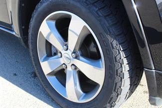2016 Jeep Grand Cherokee - Thumbnail