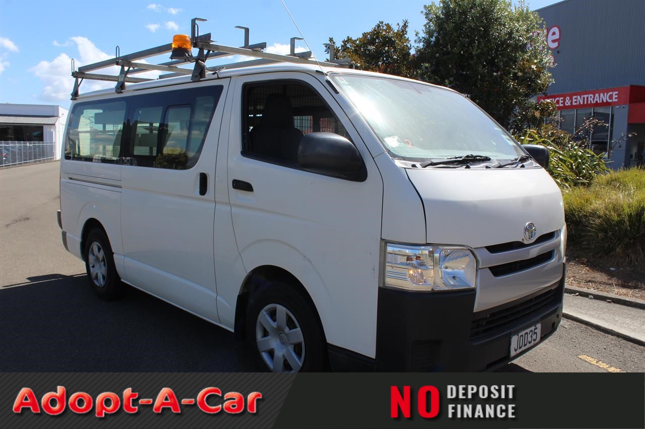 2015 Toyota Hiace