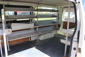 2015 Toyota Hiace - Thumbnail