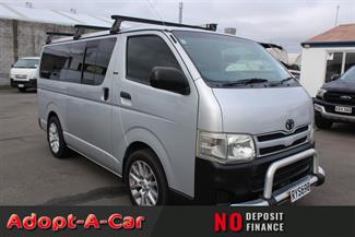2012 Toyota Hiace - Thumbnail