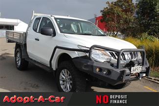 2016 Mitsubishi Triton - Thumbnail