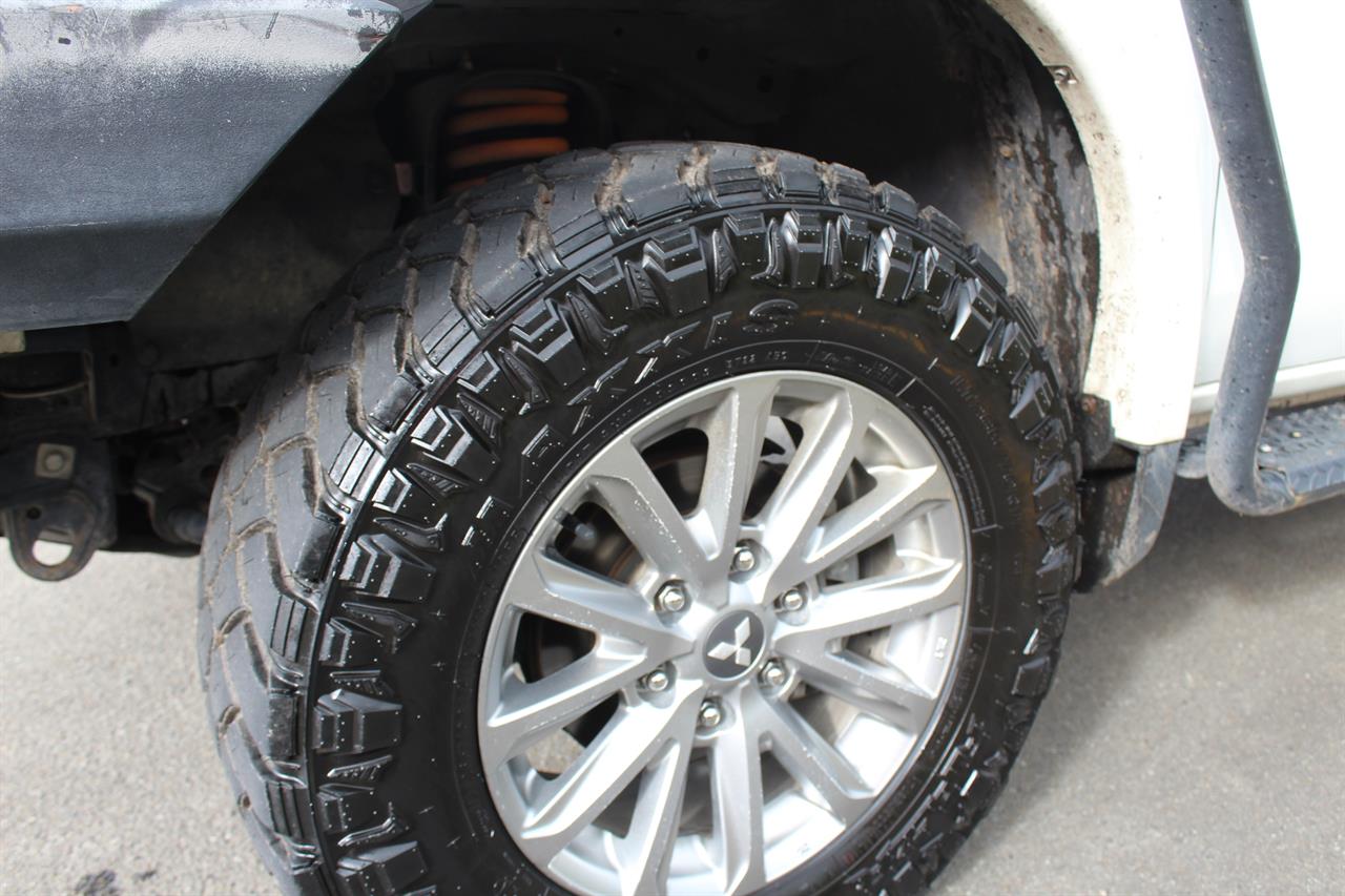 2016 Mitsubishi Triton
