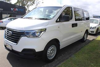 2019 Hyundai ILOAD - Thumbnail