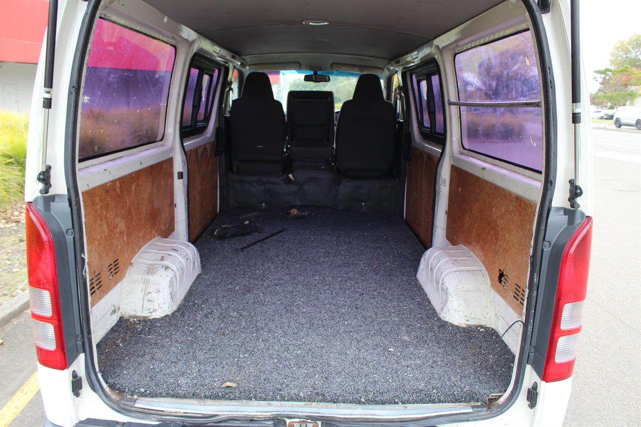 2014 Toyota Hiace