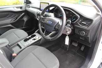 2020 Ford Focus - Thumbnail