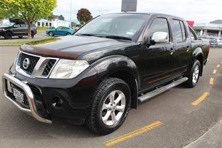 2010 Nissan Navara - Thumbnail
