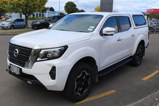 2021 Nissan Navara - Thumbnail