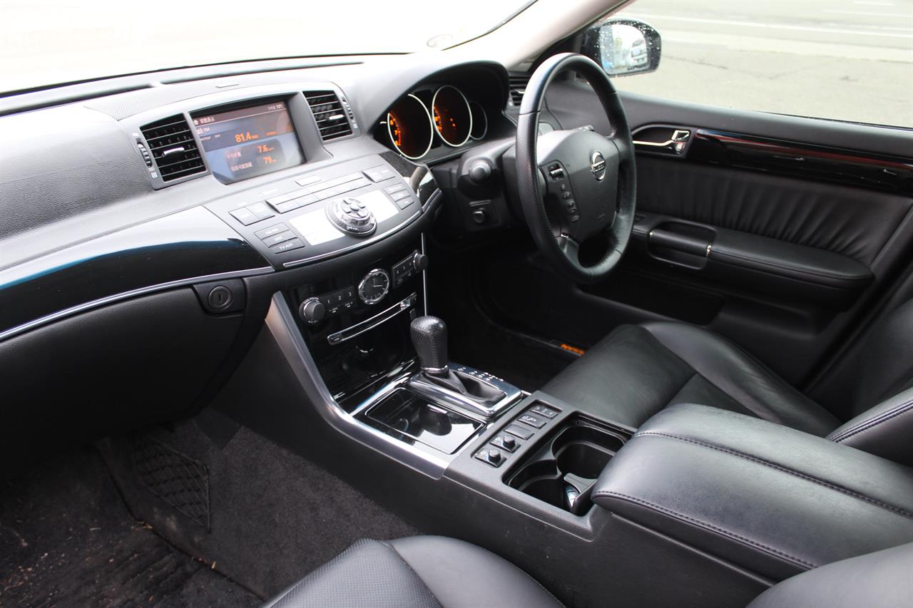 2007 Nissan FUGA